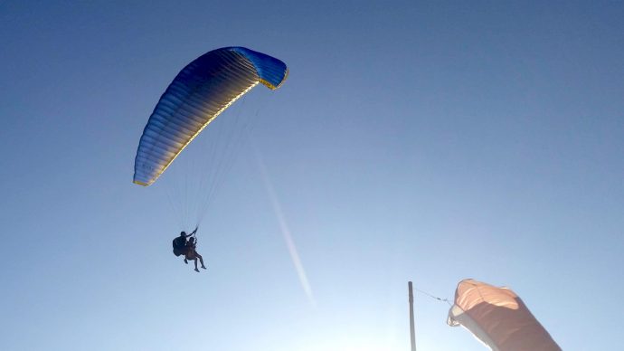 Parapente vuelo